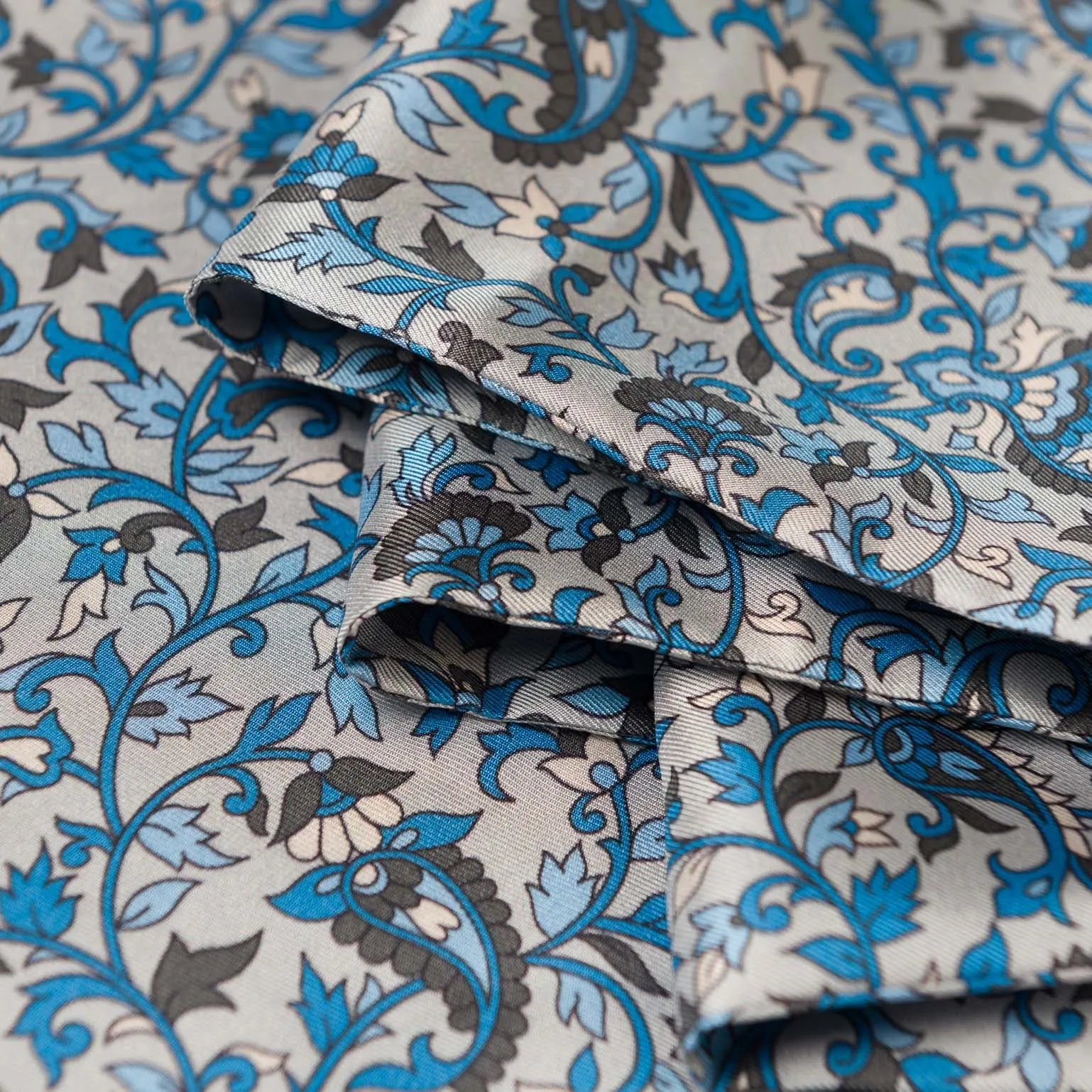 Elba - Silk Scarf - Grey